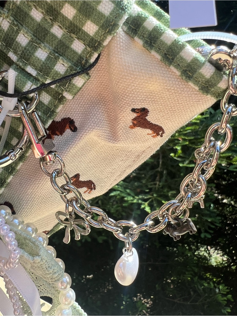 Madden Girl Dachshund Doxie Viral Mini Tote Bag - Picture 7 of 8